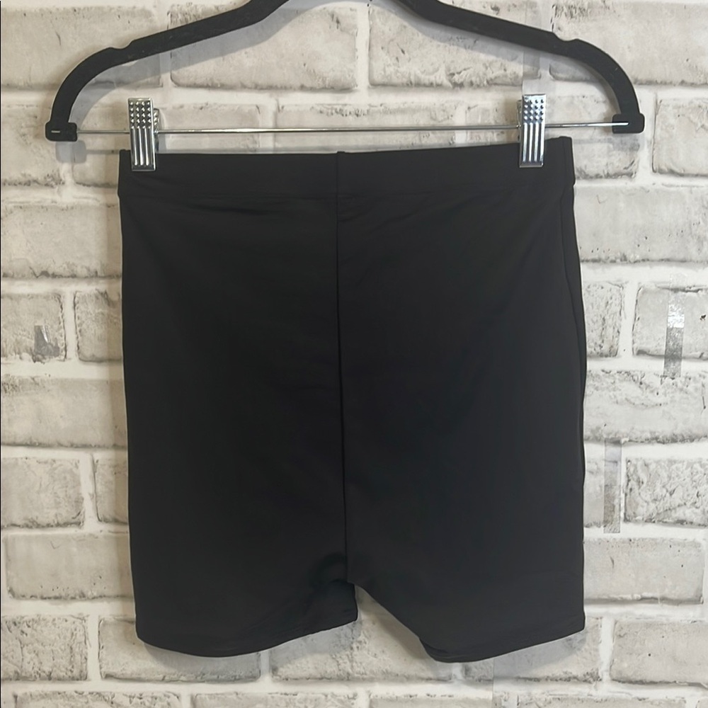 SKIMS Black Bike Shorts - Picture 3 of 5